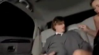 Sexy lady fuck in limousine - more videos on milfporn4u.easyxtubes.com
