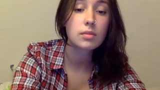 Cute young babe with nice natural tits on cam - camgirlsuntamed.com